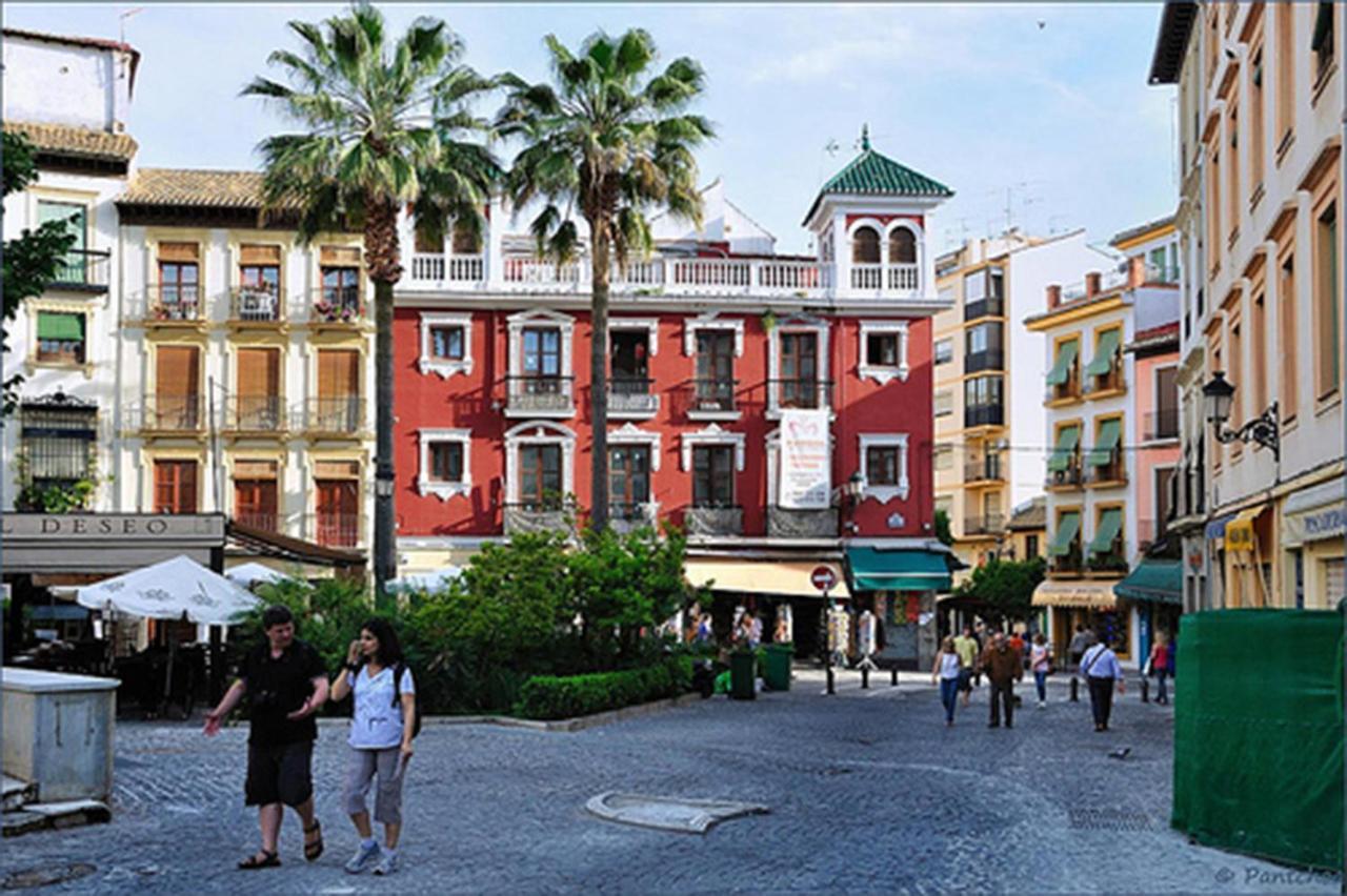 Amplio Y Centrico, Recien Reformado, Calefaccion Central, Jardines, Supermercados, Cafeterias Y Todos Los Servicios En El Corazon De La Ciudad กรานาดา ภายนอก รูปภาพ