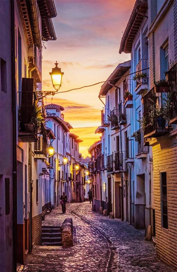 Amplio Y Centrico, Recien Reformado, Calefaccion Central, Jardines, Supermercados, Cafeterias Y Todos Los Servicios En El Corazon De La Ciudad กรานาดา ภายนอก รูปภาพ